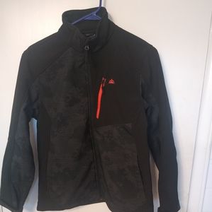 Snozu Performance Coat New with tags. Boy's Large (14-16) Black
